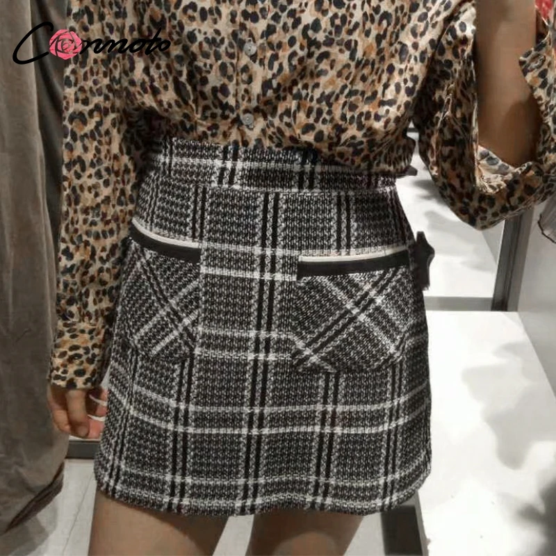 Conmoto черная клетчатая Женская юбка 2019 Весна с высокой талией Короткая для девочек