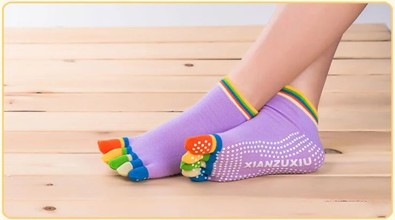 Для женщин профессиональный Йога Носки Non-slip Для женщин носки с отдельными пятью пальцами ног спортивная обувь для занятий спортом, пилатеса массаж Носки