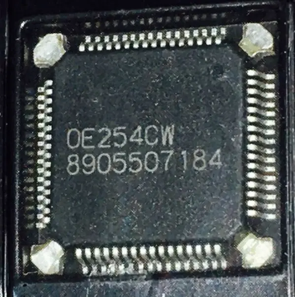 

8905507184 hqfp64 2pcs