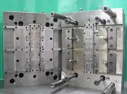 

Plastic Auto-Working Injection Mold for Electronic Tools