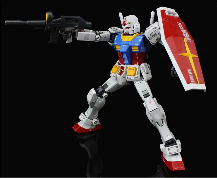 Bandai GUNDAM 1/100 MG GUNDAM RX-78-2 вер. 3,0 Мобильный костюм собрать модельные наборы фигурки Детские игрушки