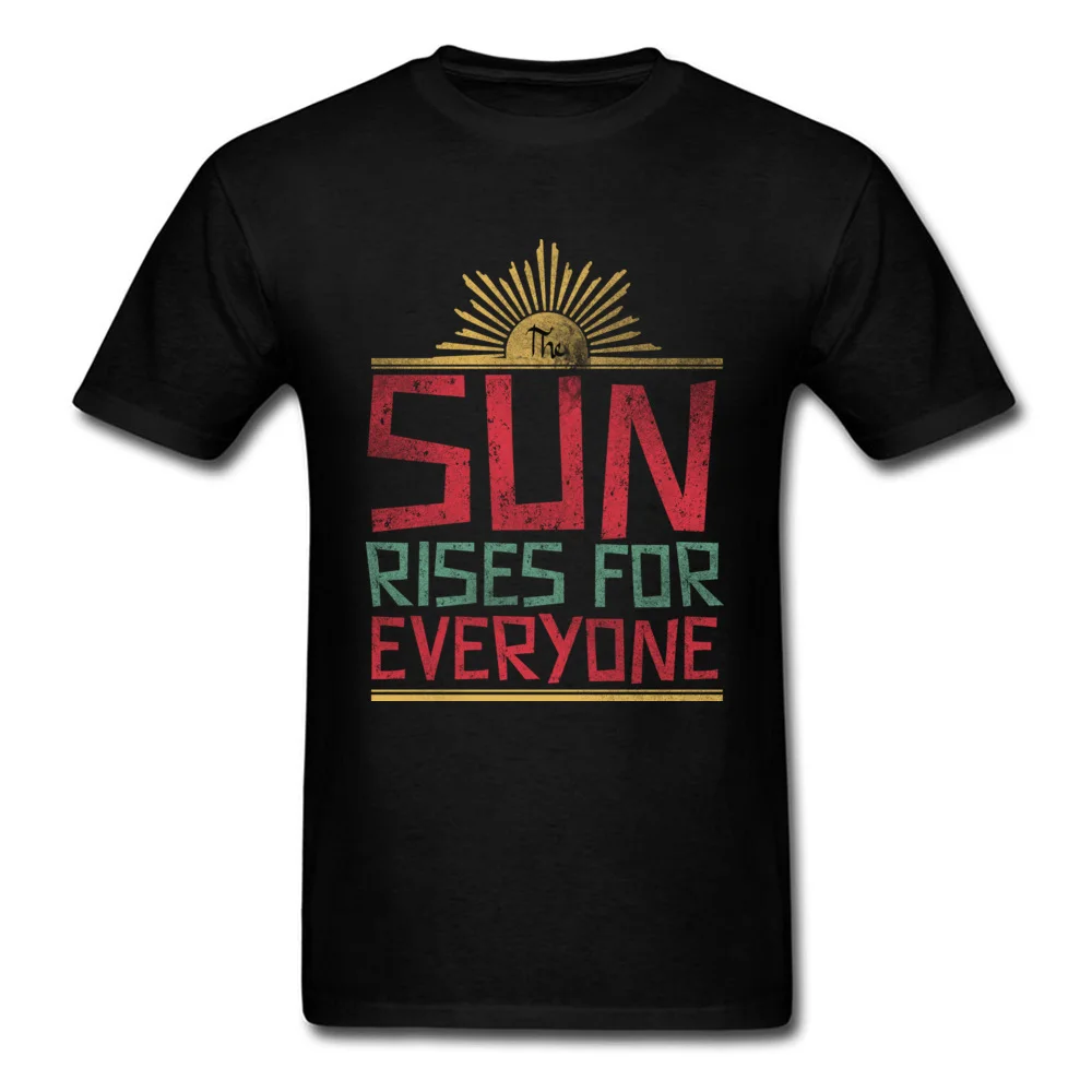 Skyrim On The Sun Rises For Everyone Мужская футболка в стиле ретро с вырезом лодочкой футболки