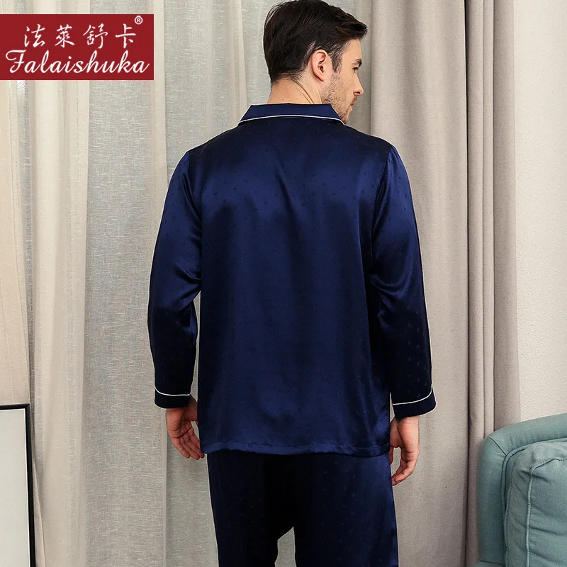 Пижамный комплект мужской из шелка тутового шелкопряда с длинным рукавом T9037 |