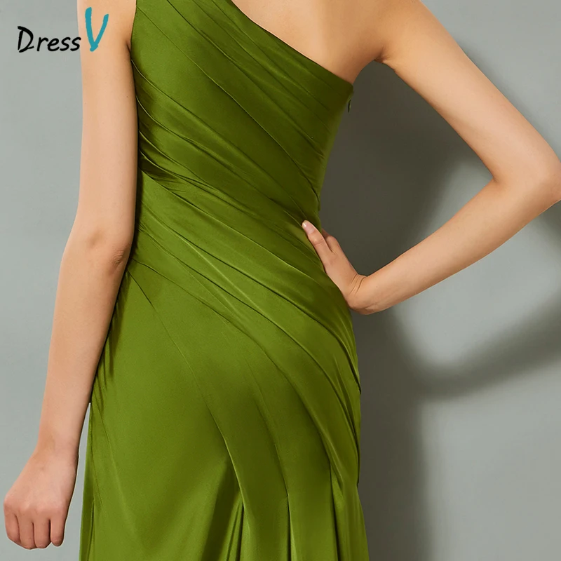 Dressv    -