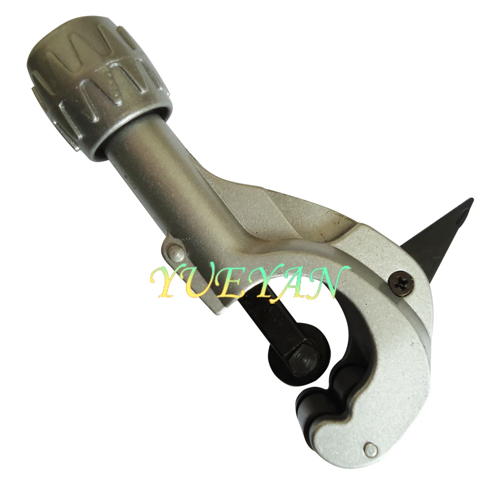 Разделитель оптических кабелей YUEYANTX Heavy Duty Tubing Cutter 1/8 "-1 2/5" (3 мм-35 мм) 93-021 Stripper включен.