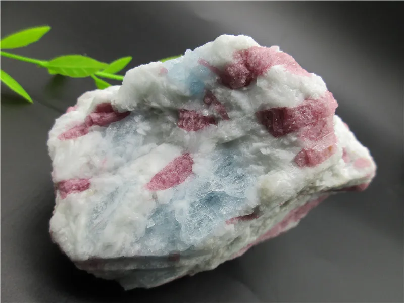 Природный Рубеллит Красный турмалин руды с Aquamarin Чакра Исцеление Камень Reiki