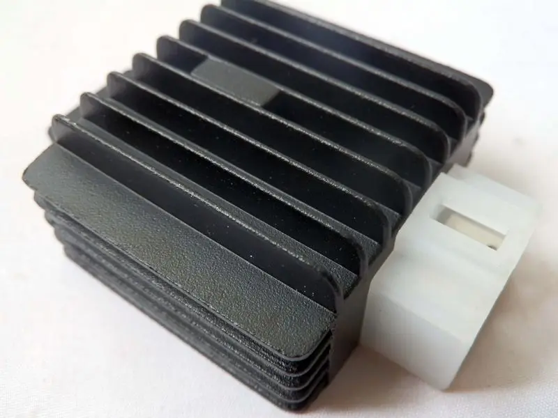 Регулятор напряжения выпрямитель 12 В для велосипеда-внедорожника 110 125 |