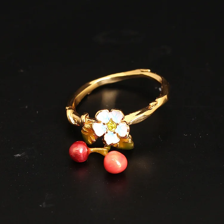 Новый Шаблон Быть Перечислены Эмаль Глазури Небольшой Свежий Цветок Вишни