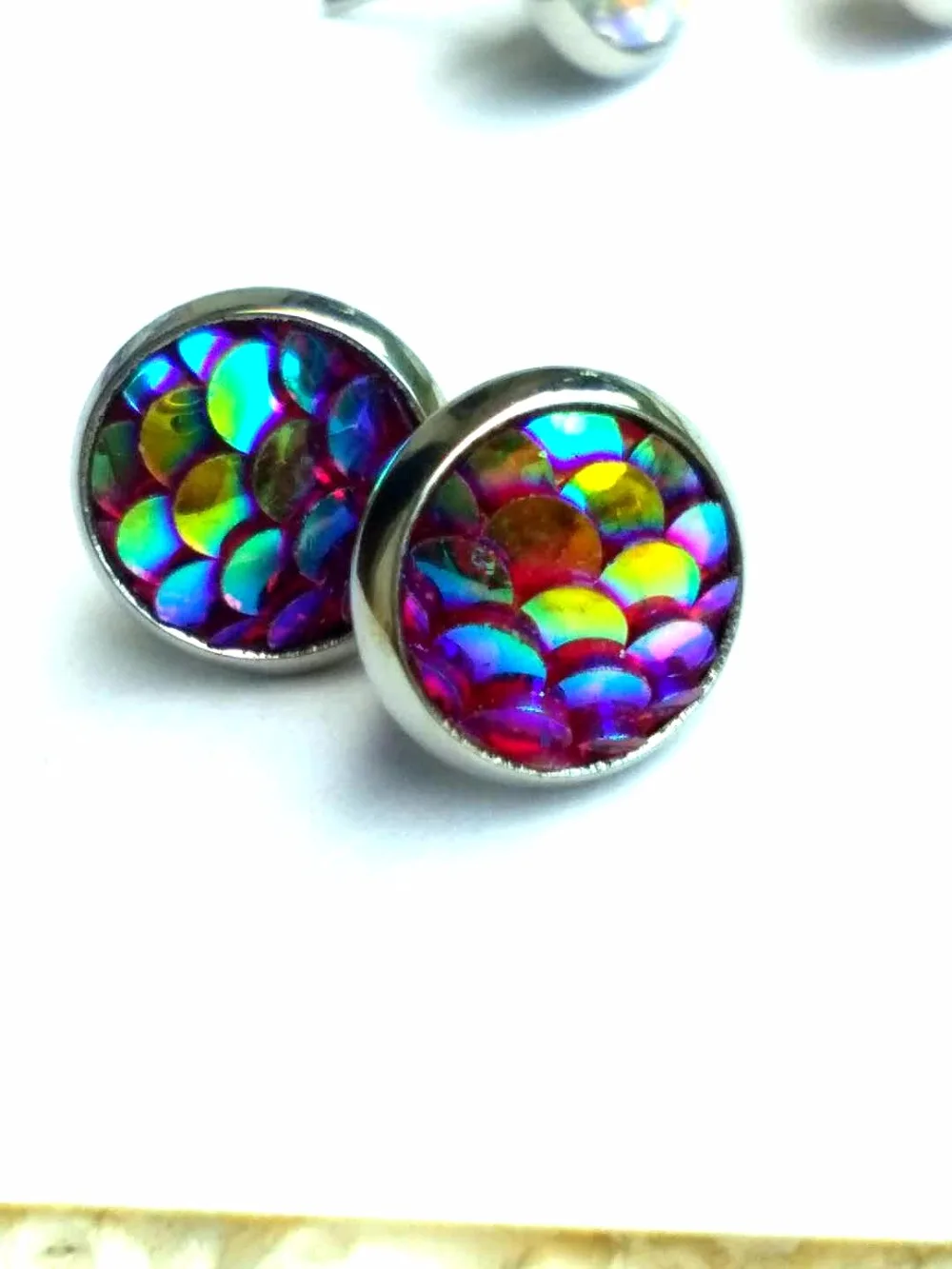 Новые 50 пар нержавеющая сталь Druzy Русалка из смолы рыбья чешуя узор купольное