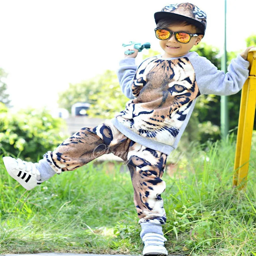 Новинка 2017 года хлопковый свитер с принтом Тигра для маленьких мальчиков + брюки