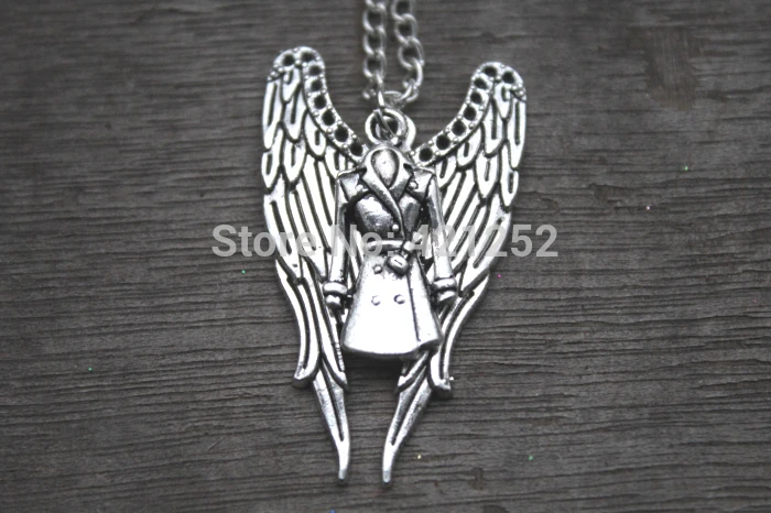 

20 шт., необычное ожерелье с подвеской в стиле кастинского пальто и искусственное ожерелье