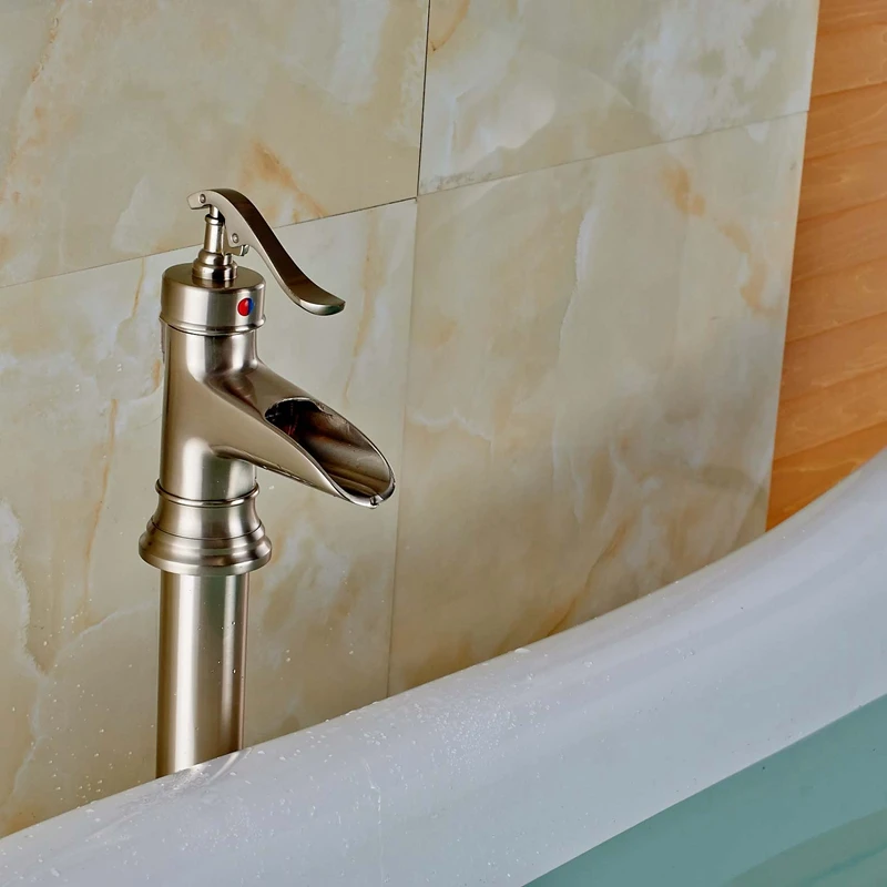 Напольное крепление Матовый никель ванна кран Наполнитель бесплатно Stnading