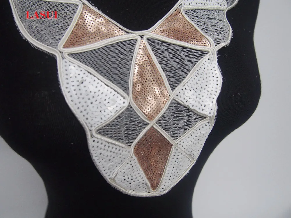 LASUI классический 19*31 см = 1 шт. бело золотые блестки кружевной воротник сетка