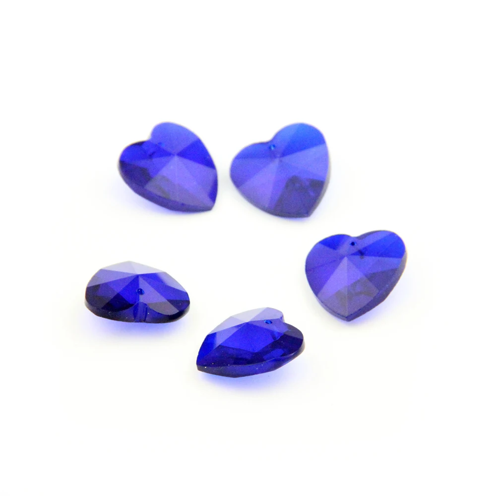 

New! Sapphire 100pcs/lot 28mm Crystal Heart Shape Pendant Glass DIY Accessories Beads Accessories Glass Lighting Prism Part