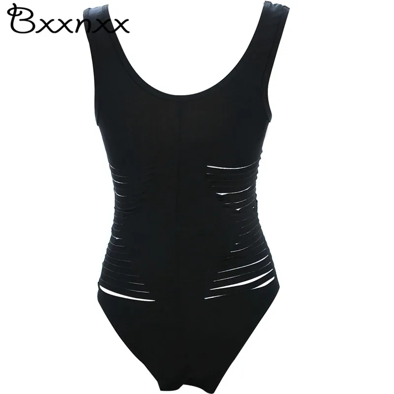 Черный красный купальник с узором выдалбливают один предмет женский винтажный