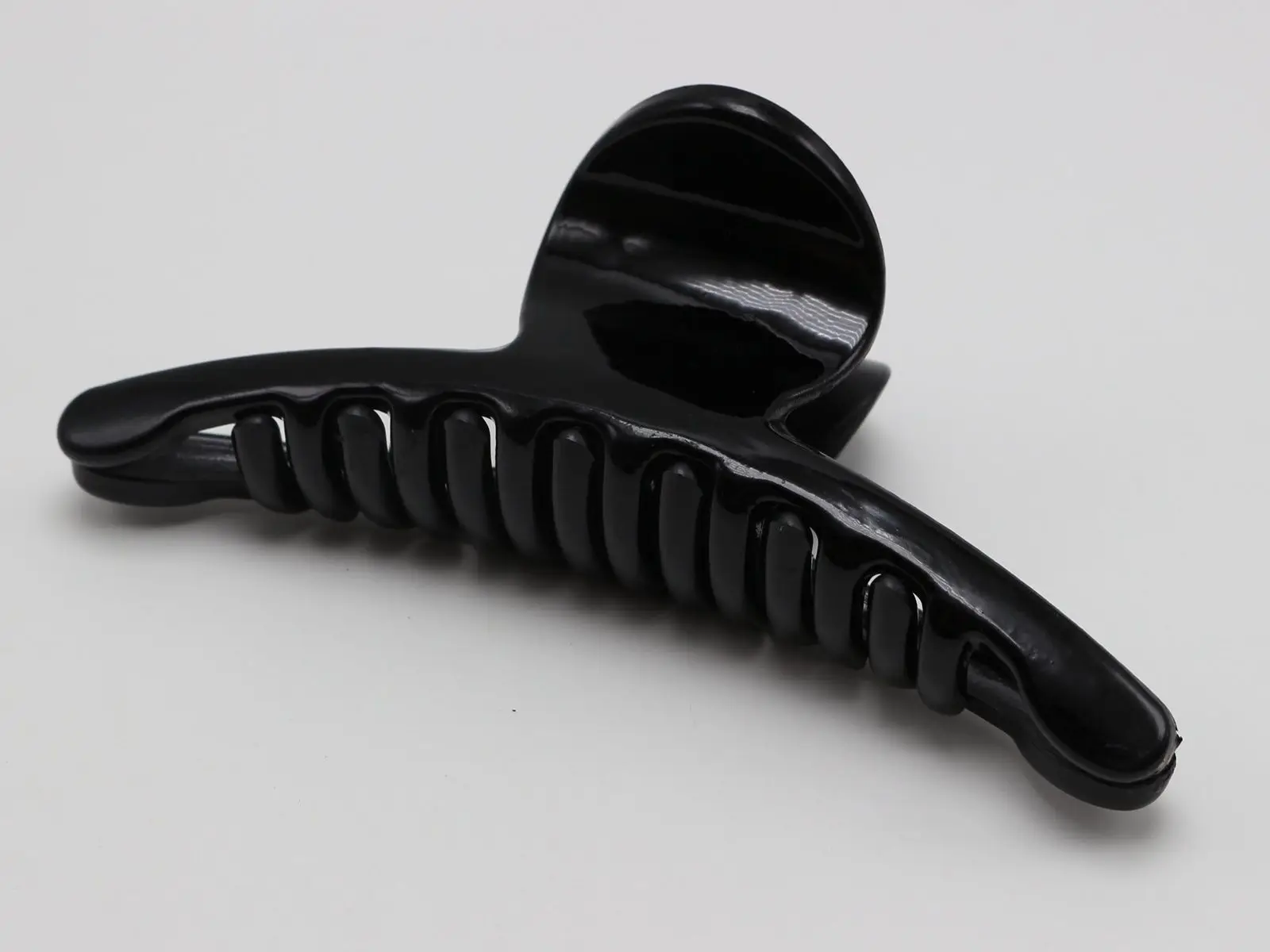 

2 Black Plastic Large Curved Hair Jaw Claw Clip Clamp Folding Clips 118mm