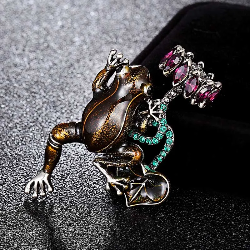 Donia jewelry cute Green red brown Enamel frog Crystal lotus Brooch Pins For Women Kids Scarf Clothes Hat Accessories Jewelry | Украшения и