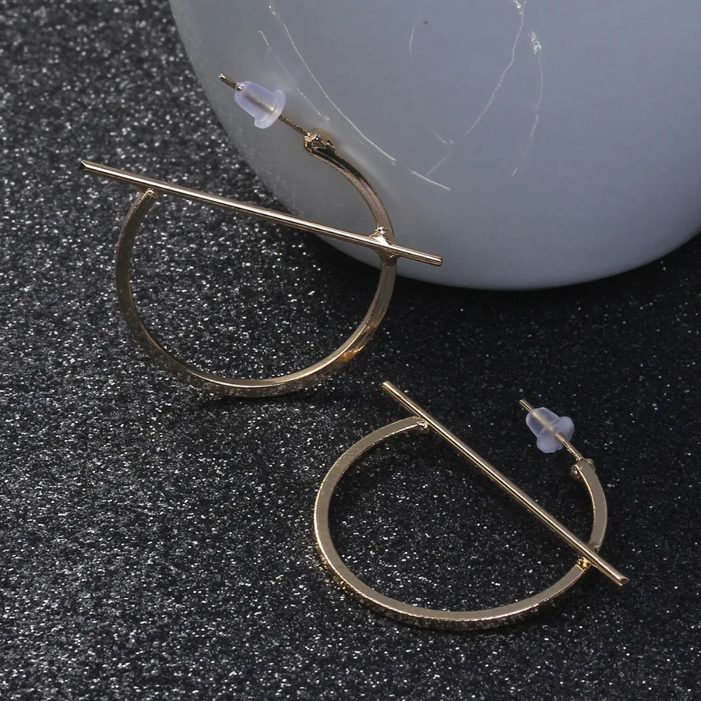 8 сезонов Мода цинковый сплав Для женщин полукруглый Висячие серьги золотой