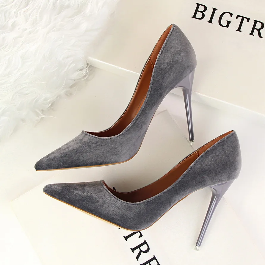 New Arrival Women Pumps Fashion High Heels Shoes Women's Pointed Toe Sexy Shoes Wedding Shoes Shallow 2617-5