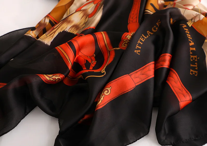 New Lady Silk Scarf Women Fashion Print Flower Scarf Beach Scarves Women Silk Shawls Retro Wraps and Scarves Hijabs