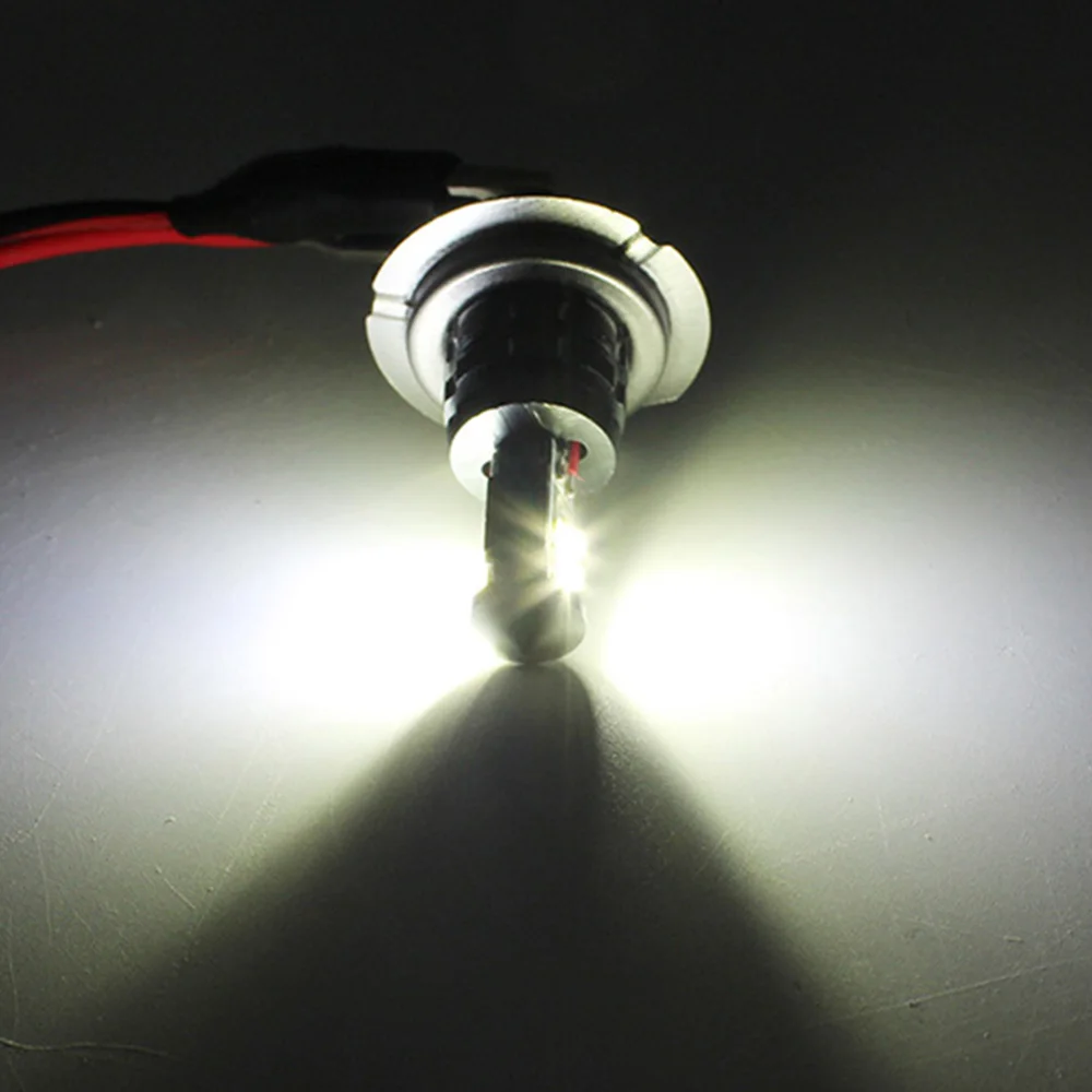 

2pcs! 20W H7 LED Car Fog Light Bulb White Headlight 12V / 24V 360 Degree 1000lm 6500K Auto Head Light Fog Lamps with 4 SMD LEDs