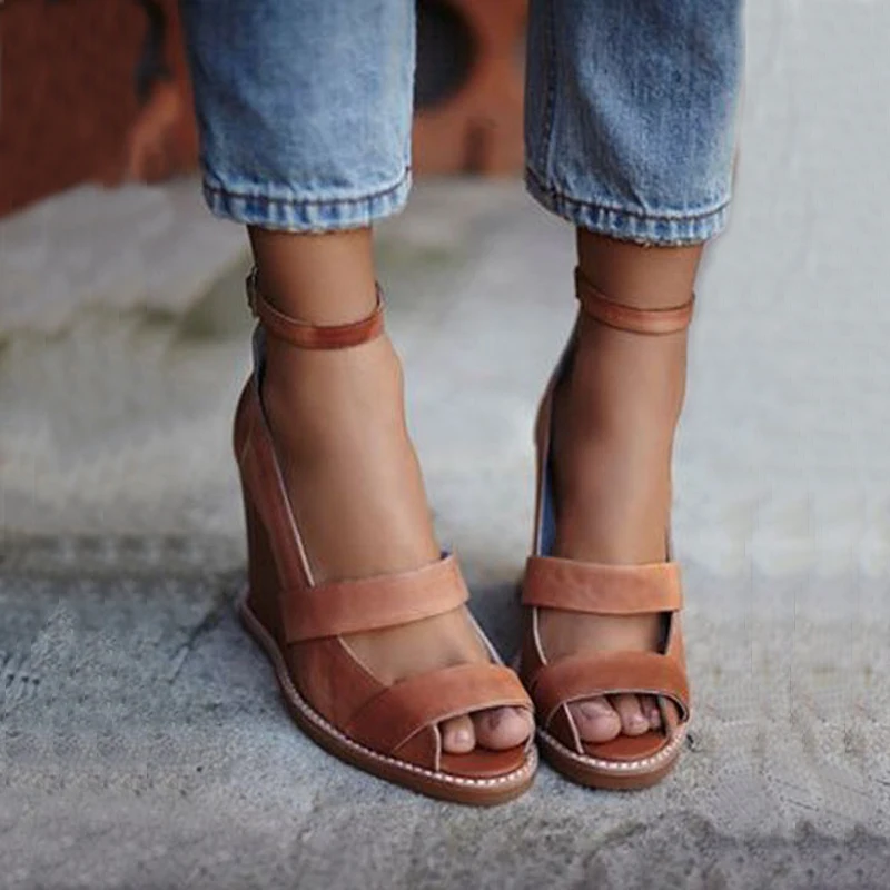 2018 женские босоножки на танкетке с открытым носком вырезами щиколотке большие