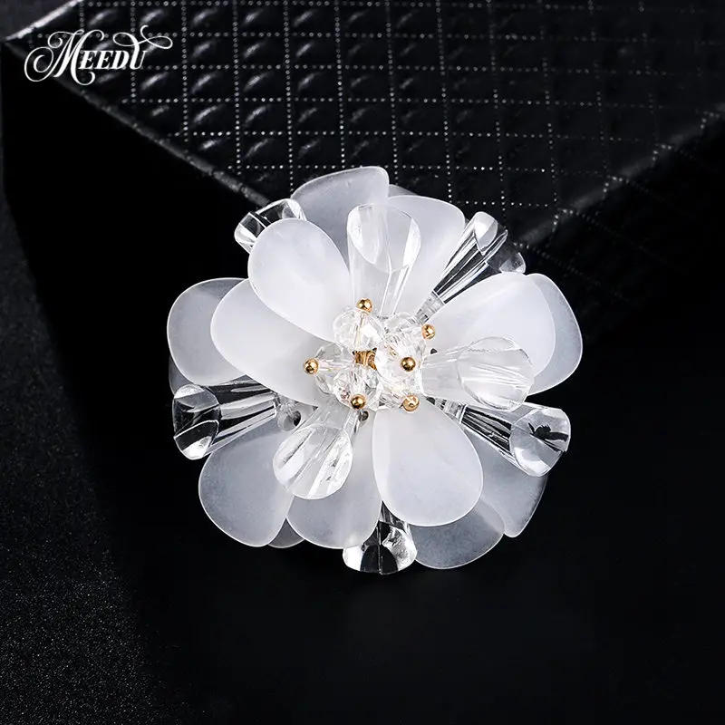 MIEG Brand Assorted Kinds of White Flower Plastic Brooch Pins For Suit Dress | Украшения и аксессуары