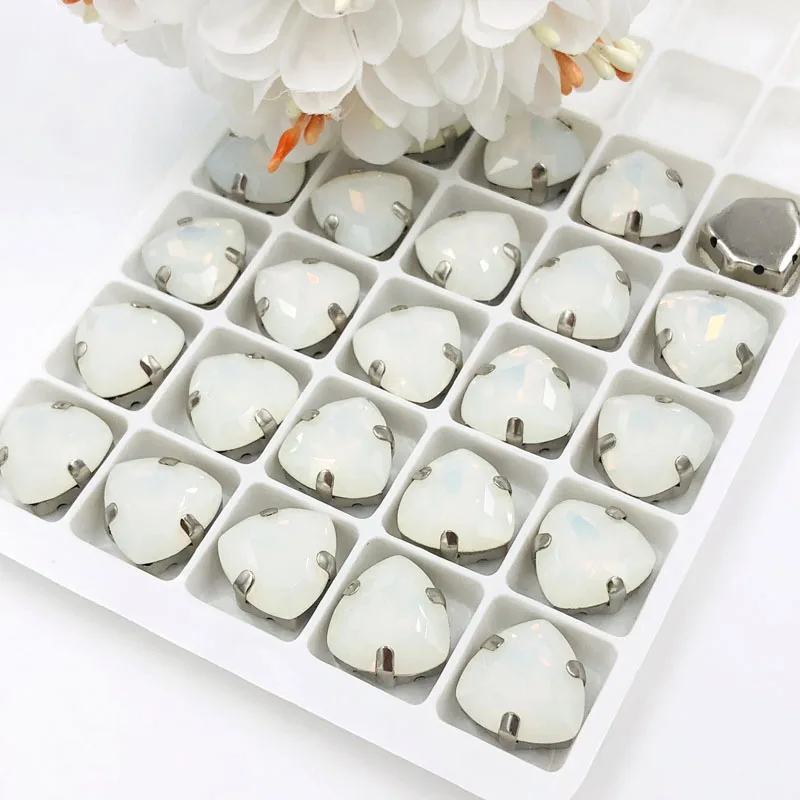 

Free shipping 12mm Fat Triangle shape Protein white High quality Glass Crystal sew on rhinestones diy/clothing dress accessories