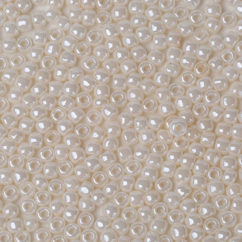 TOHO Seedbeads непрозрачные белые японские стеклянные бусины для бисероплетения 3 г/лот - Цвет: Toho123L