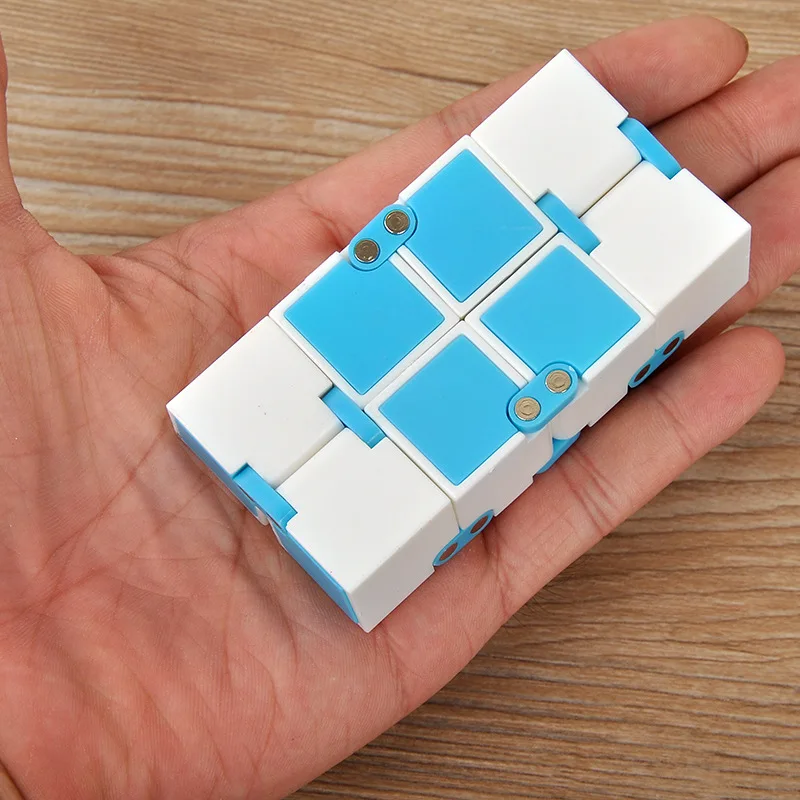 Пятно неограниченное Magic Cube флип карман магический куб бесконечное блок творческий декомпрессии игрушки для детей 3d Puzzle почтой