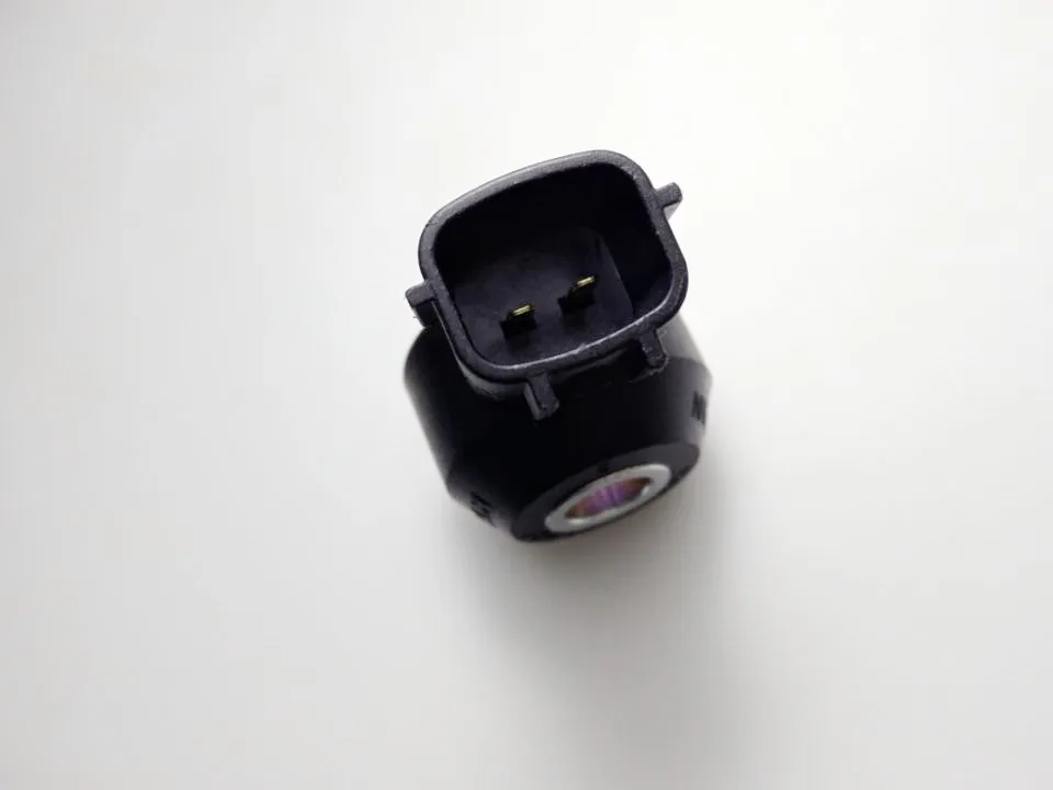 Новый детонационный датчик для Nissan Infiniti подлинный Датчик #22060-2Y000 OE 220602Y000 |
