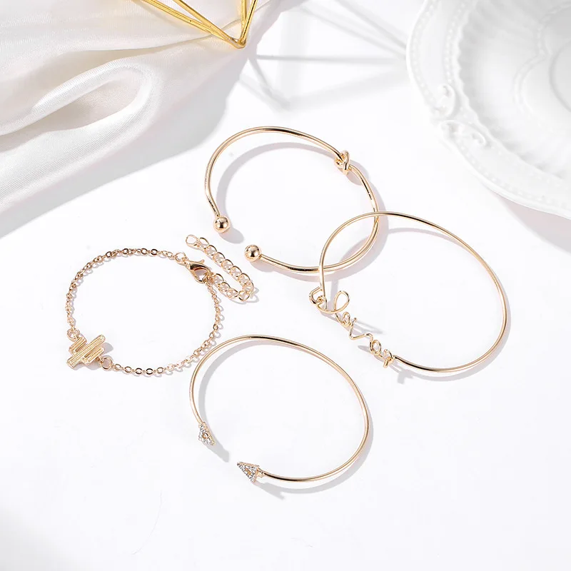 Женский браслет С КАКТУСОМ золотистого цвета с геометрическим узлом буквами и