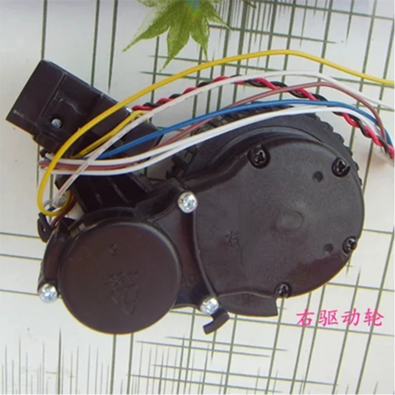 

Запасные части для пылесоса Ecovacs, Deebot, D63, D620, D630, D650, D660, D680, D68