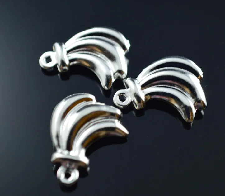 

Free shipping, banana Crafted Charm Bead Pendant Jewelry accessories