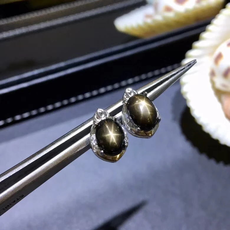 Серьги из серебра 925 пробы с натуральным черным сапфиром|Серьги-гвоздики| |