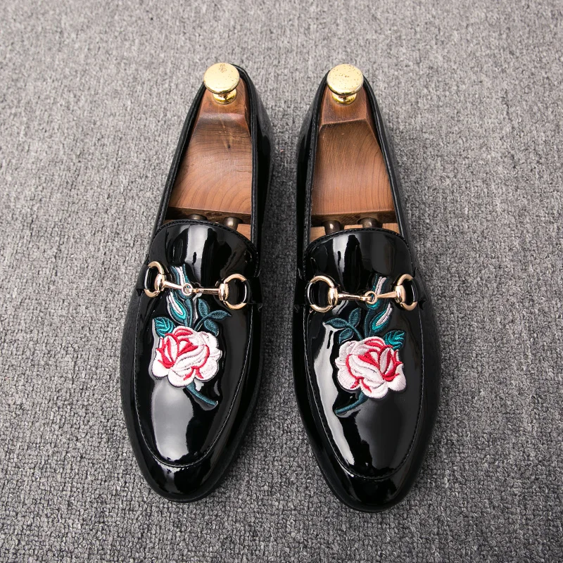 Мужские лоферы с цветочной вышивкой и металлическим декором Mocassin Homme