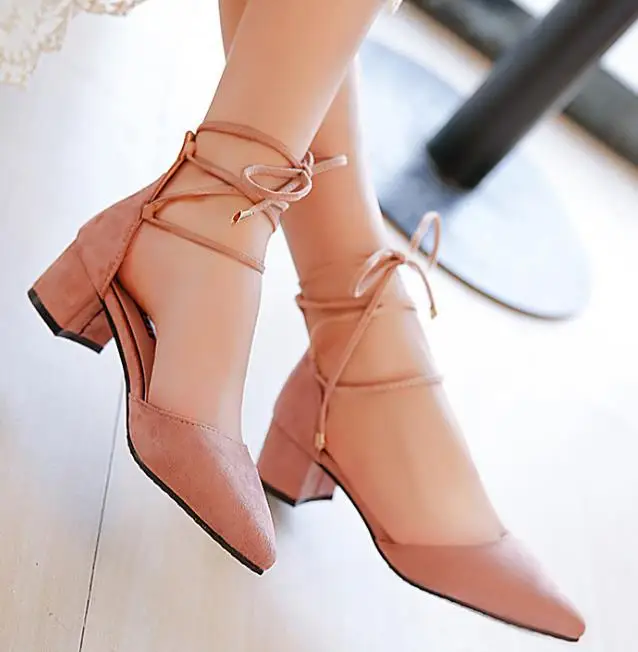 Модные, пикантные туфли-лодочки с острым носком женские zapatos mujer на высоком каблуке exchange ремешками сандалии удобный устойчивый каблук обуви E12