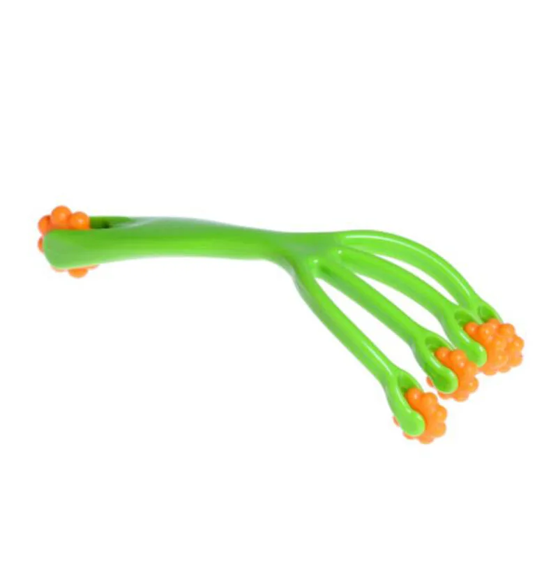 Scratching his head skin scratched catch massage claws the back of roller massager |