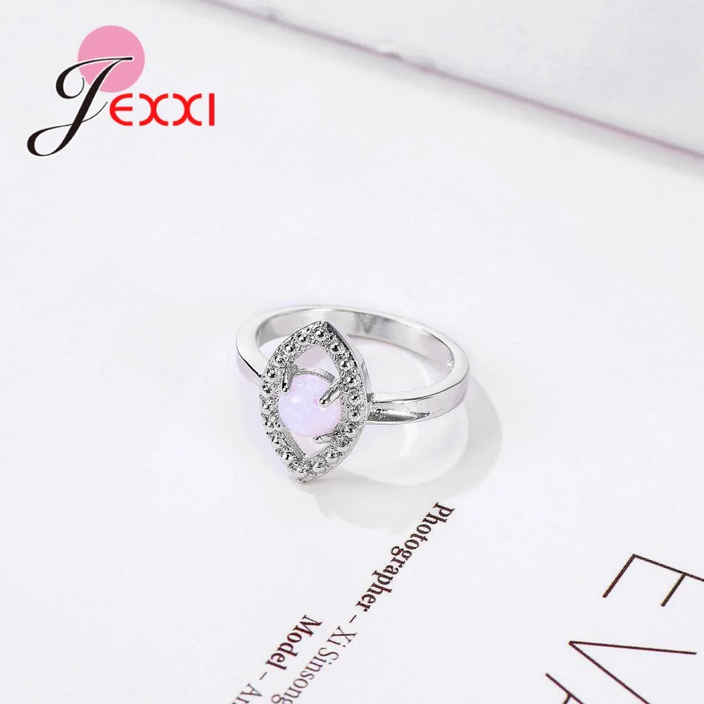 Женское кольцо из серебра 925 пробы с белым опалом | Украшения и аксессуары