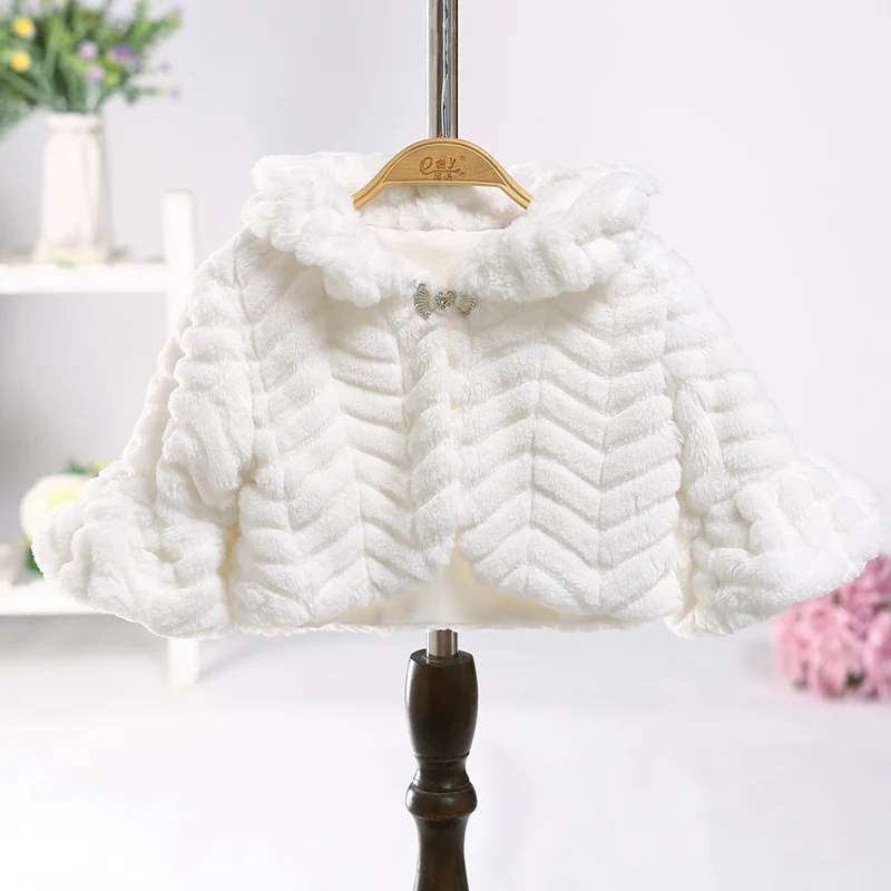 ActhInK New Baby Girls Winter Coat Formal Wedding Boleros Brand Fur Collar Thermal Short Dress Cloak Cape | Детская одежда и обувь