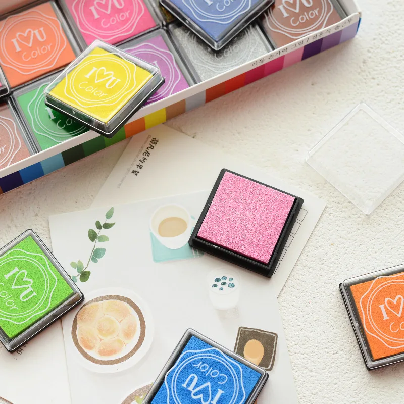 

TUNACOCO 20 Colour InkPad Scrapbooking Inkpad for Stamp Sealing Decoration Fingerprint Stencil Card Making DIY Crafts Qt1710131