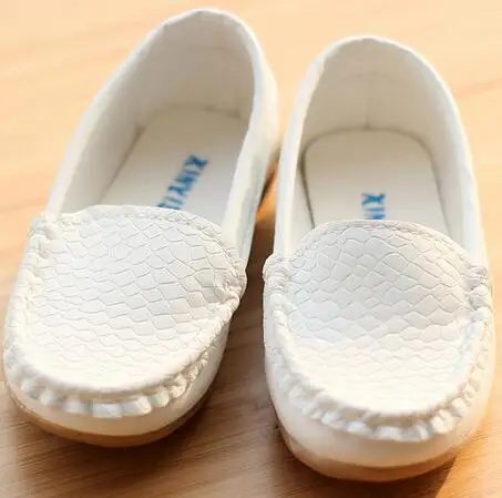 Обувь для девочек новинка 2016 года детская обувь маленькие кожаные мокасины