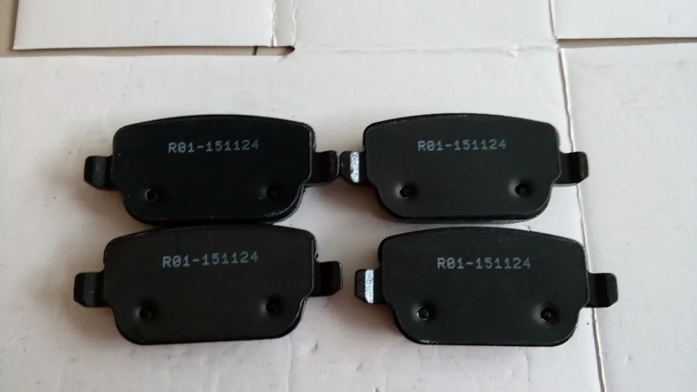 LR003655 LR023888 комплект задних тормозных колодок для бензиновых автомобилей объемом 3