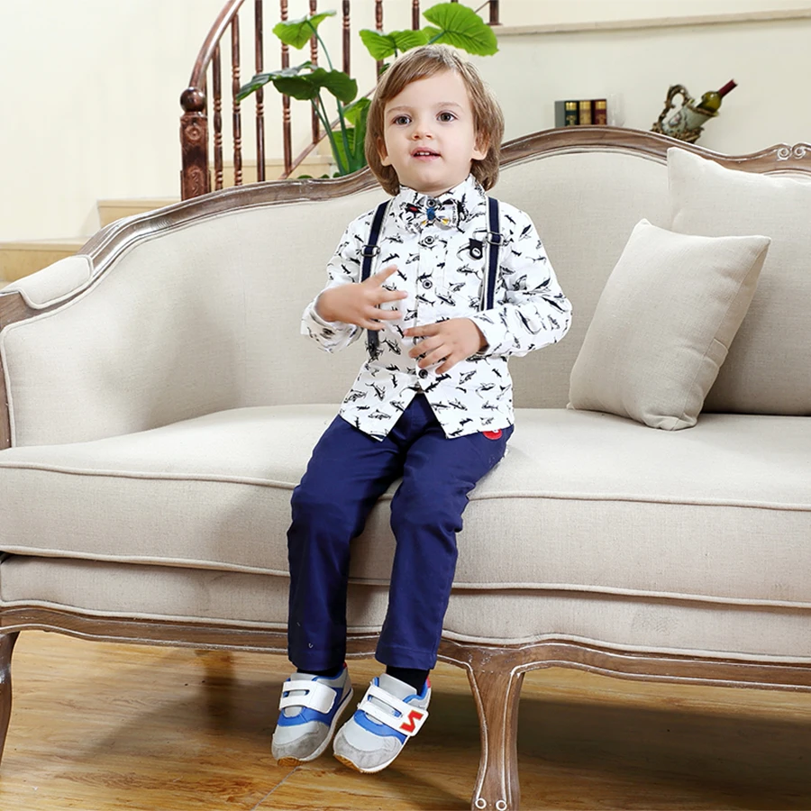 Одежда для мальчиков 2 года детский осенне-зимний костюм на лямках модная