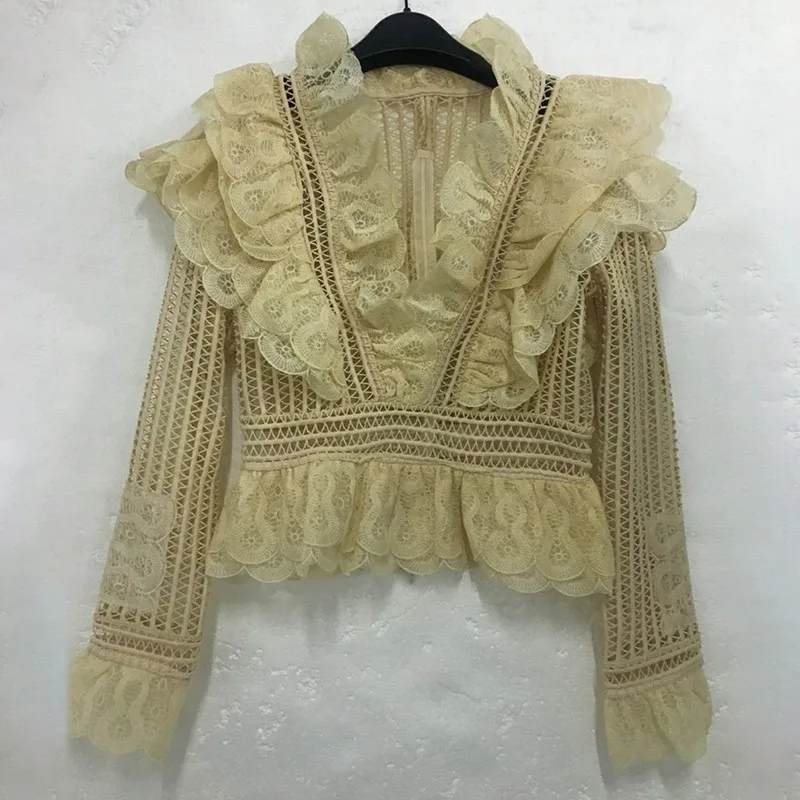 TWOTWINSTYLE кружевная блузка с рюшами, Женская Сексуальная Блузка с v-образным вырезом и длинным рукавом, женские топы, осенняя модная одежда, Новинка - Цвет: apricot shirt