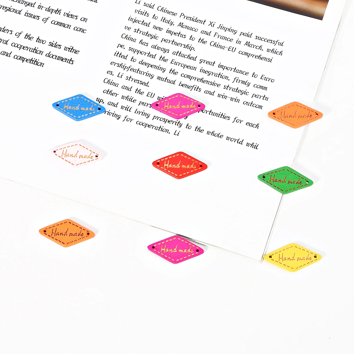 Разноцветные деревянные ярлыки на кнопках ручной работы 50 шт. для рукоделия Подарочная Одежда Швейные аксессуары
