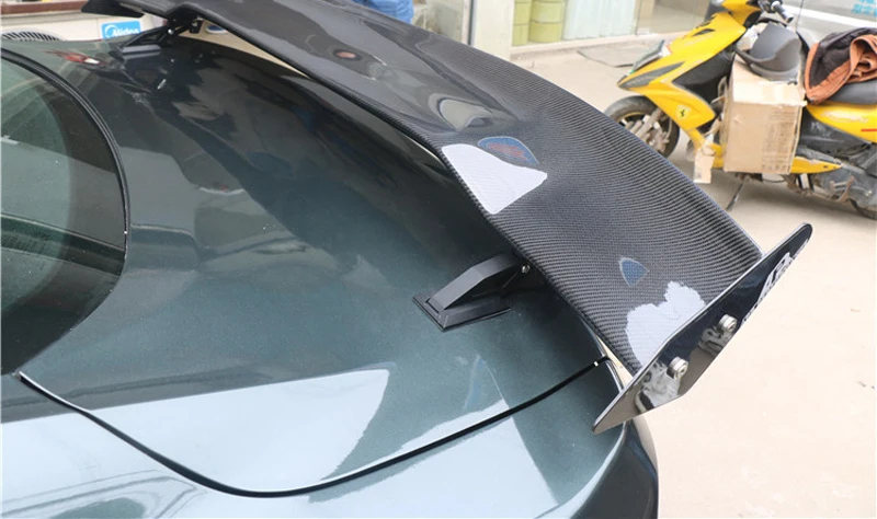 Автомобильный спойлер для заднего крыла автомобиля из углеродного волокна Ford