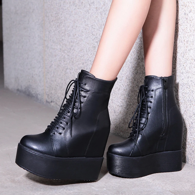 Gdgydh/; ботильоны на танкетке; цвет белый, черный; обувь на резиновой подошве; ботинки на платформе; Женская Осенняя обувь на платформе и каблуке 13 см со шнуровкой