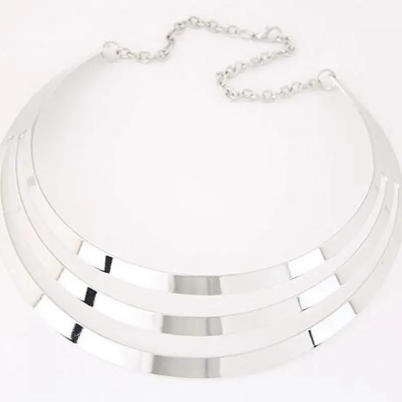 Женское массивное ожерелье-чокер Массивное колье золотистого цвета Ювелирное