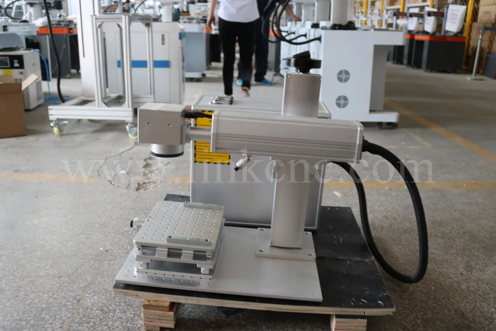 Горячая стильная пластиковая лазерная гравировальная машина/волоконная